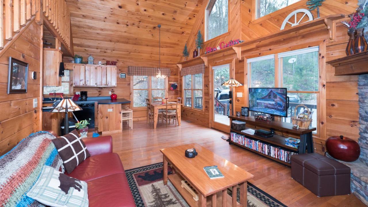 Red Apple Mountaintop Cabin Hot Tub, Wifi, Pet Friendly, Fireplace, Pit, Best Views Villa Cherry Log Luaran gambar