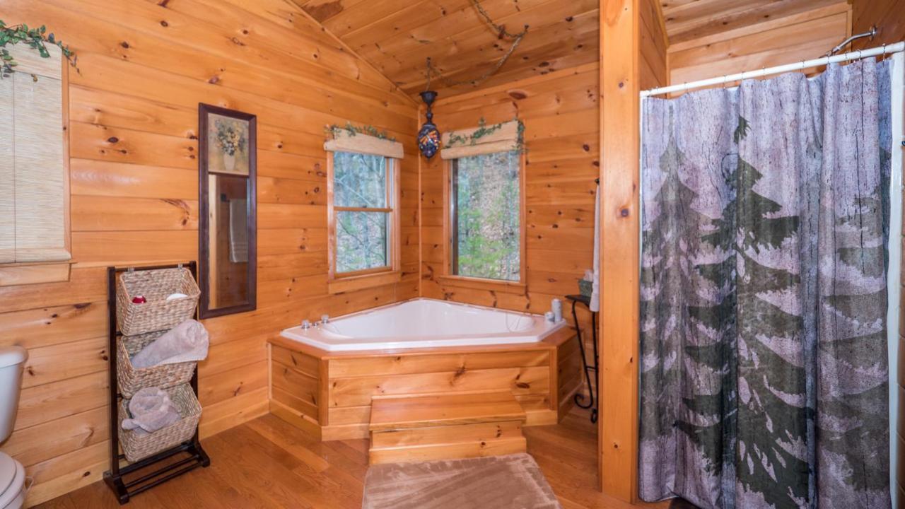 Red Apple Mountaintop Cabin Hot Tub, Wifi, Pet Friendly, Fireplace, Pit, Best Views Villa Cherry Log Luaran gambar